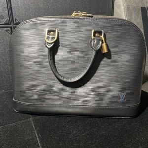Louis Vuitton Vintage Alma Epi Pm Bag